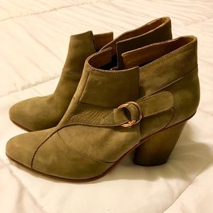 ANTHROPOLOGIE: Olive green suede booties, size 9